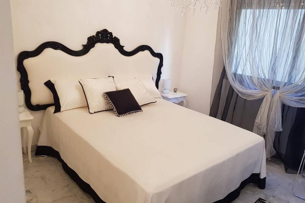 Face A La Mer Apartment Menton Exterior photo