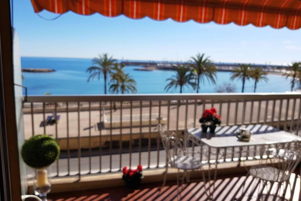 Face A La Mer Apartment Menton Exterior photo